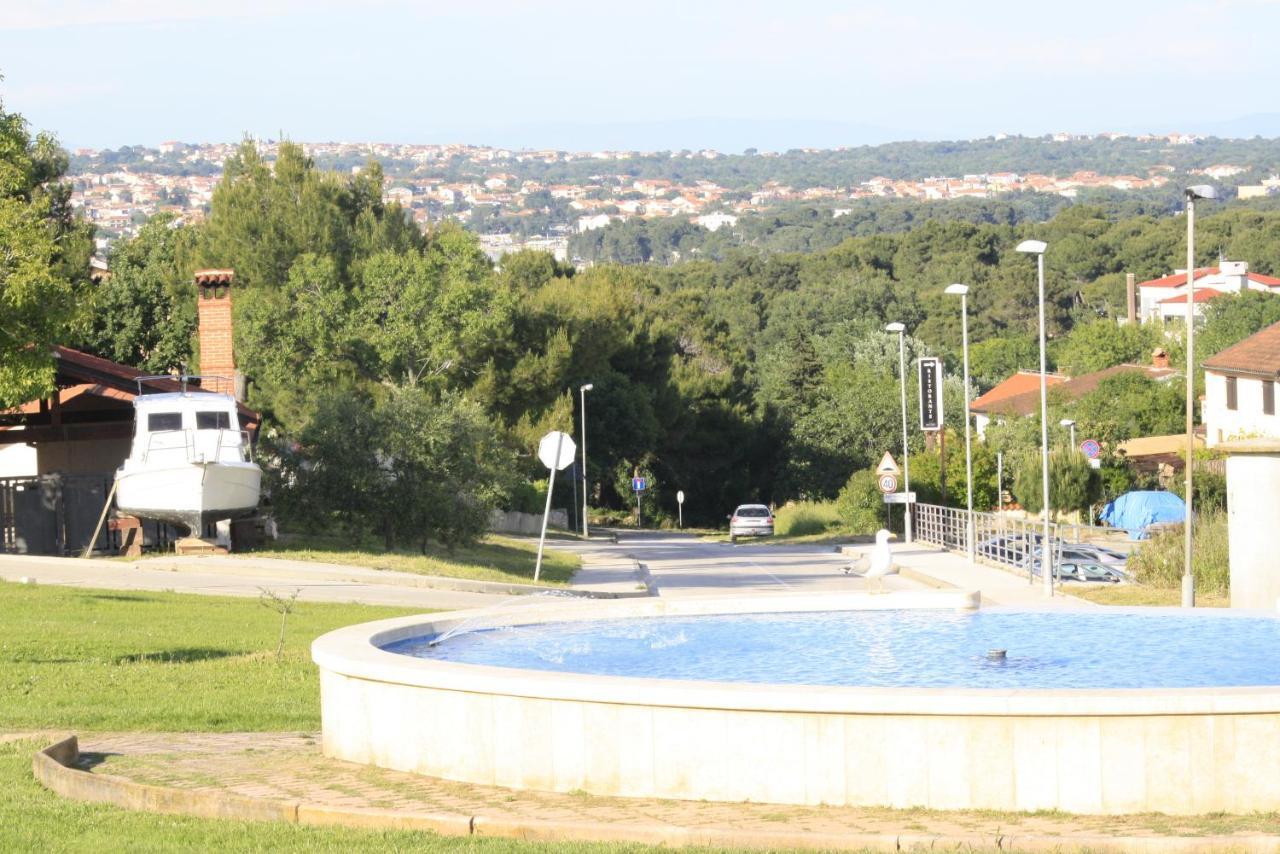 Holiday Home Radmila Premantura Zewnętrze zdjęcie